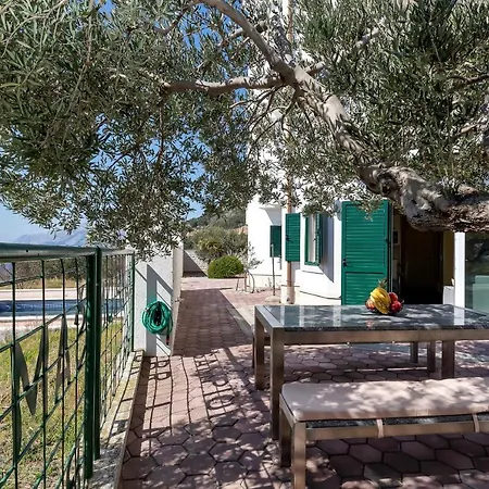 Holiday home Berulia *