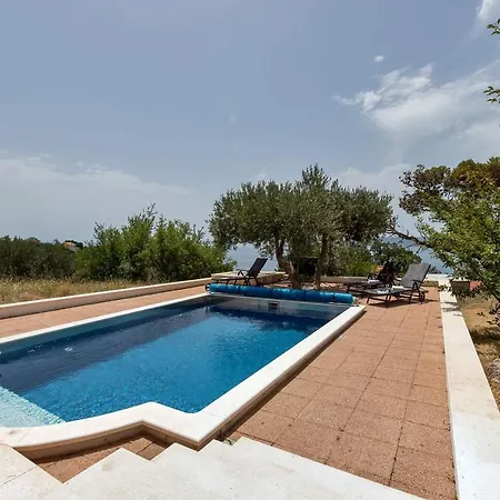 Berulia Holiday home